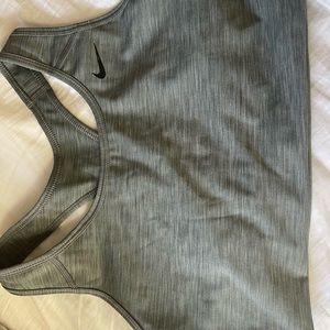 BRAND NEW SPORTS BRA - SIZE XL